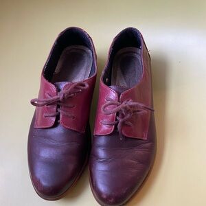 Two-Tone Leather Oxford Shoes
